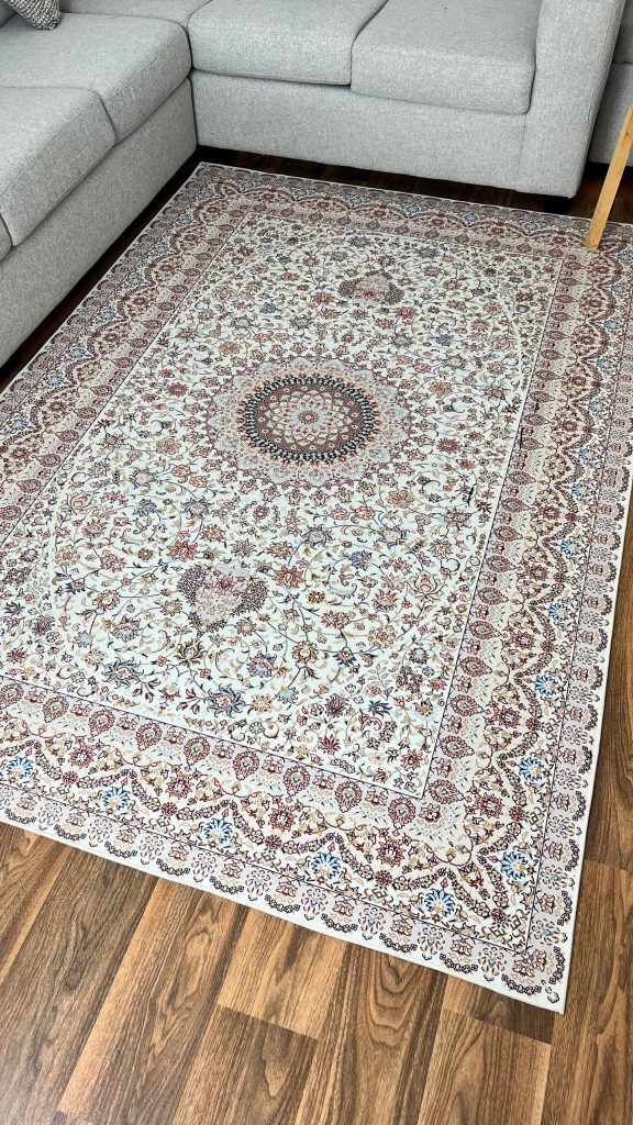 Content image for Persian Rugs: Captivating Classic Patterns
