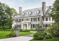 Featured image for Colonial Exterior Design: Historic Charm