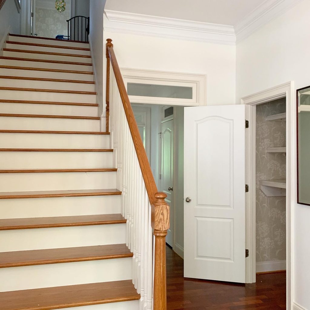 Content image for Entryway and Hallway Repairs